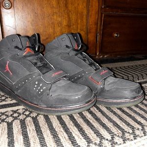 Jordan flight 1 trainers
